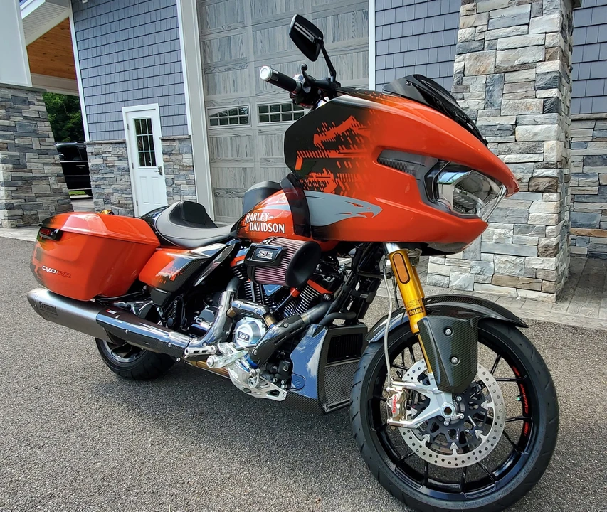 2025 Harley-Davidson CVO - Image 15 of 31