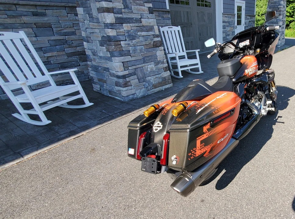 2025 Harley-Davidson CVO - Image 8 of 31