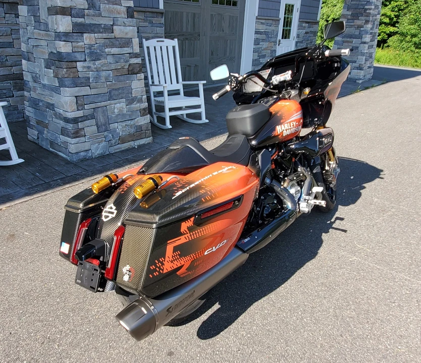 2025 Harley-Davidson CVO - Image 9 of 31