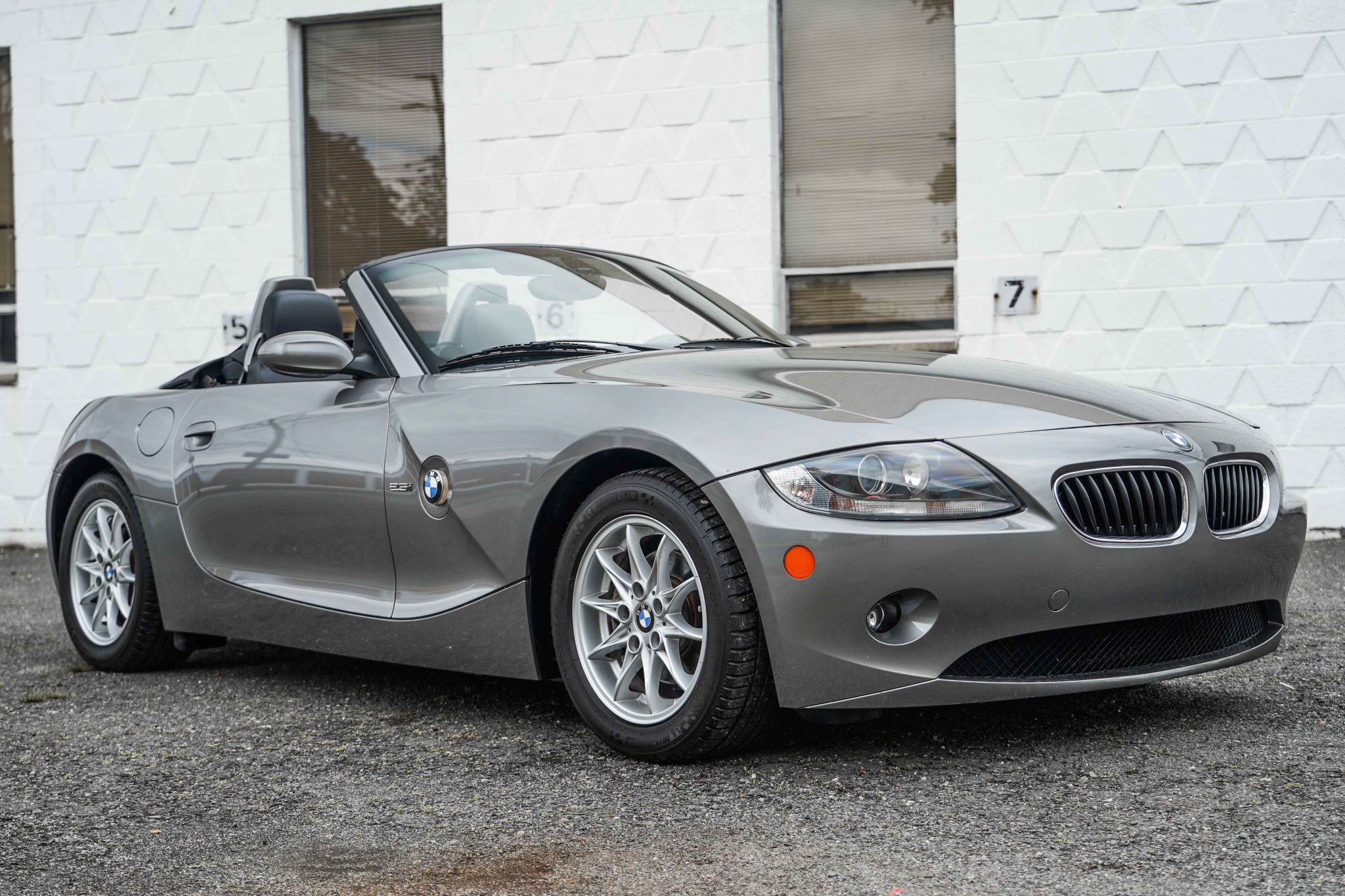 27k-Mile 2005 BMW Z4