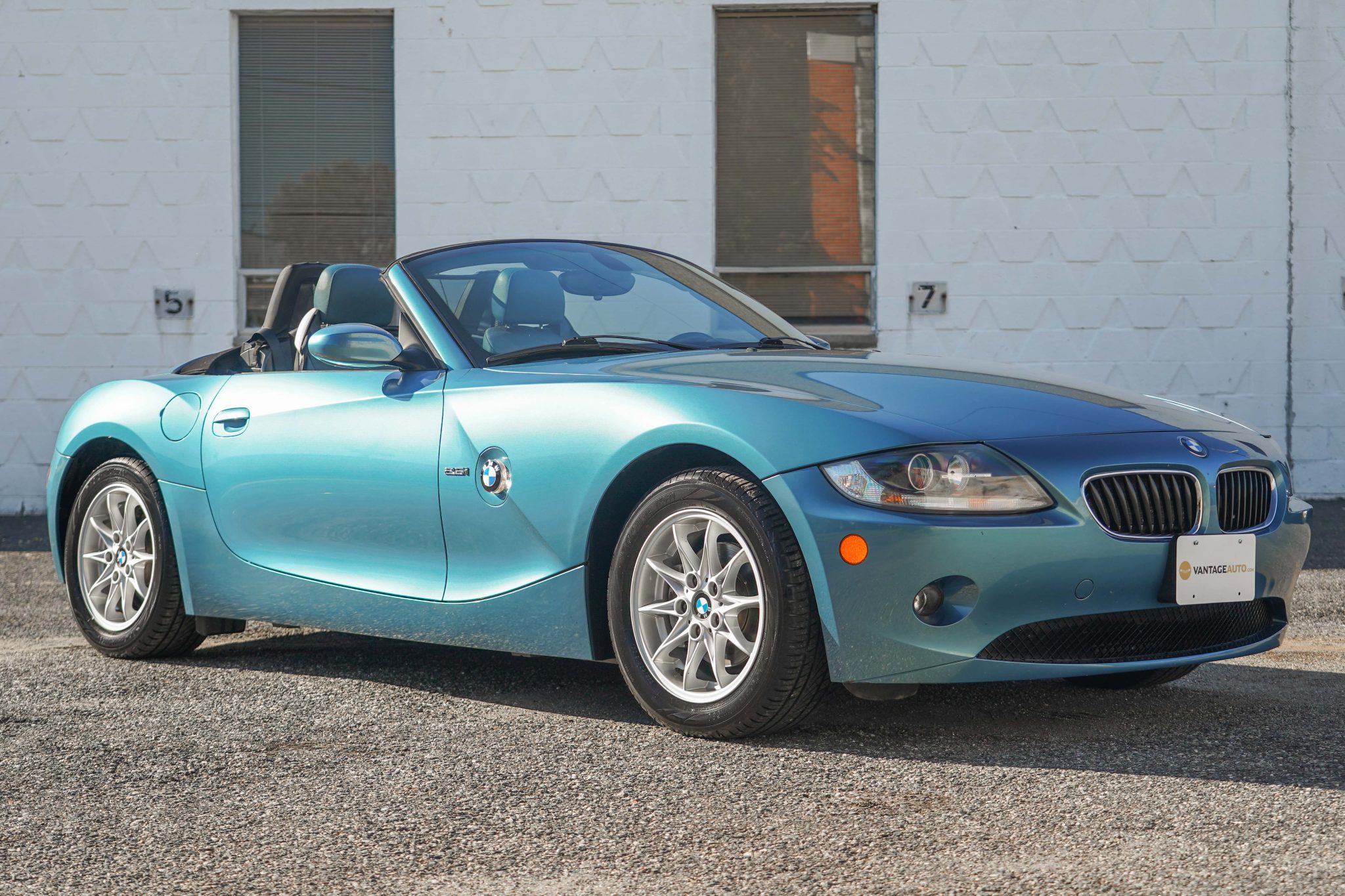 40k-Mile 2005 BMW Z4 2.5i Roadster 5-Speed