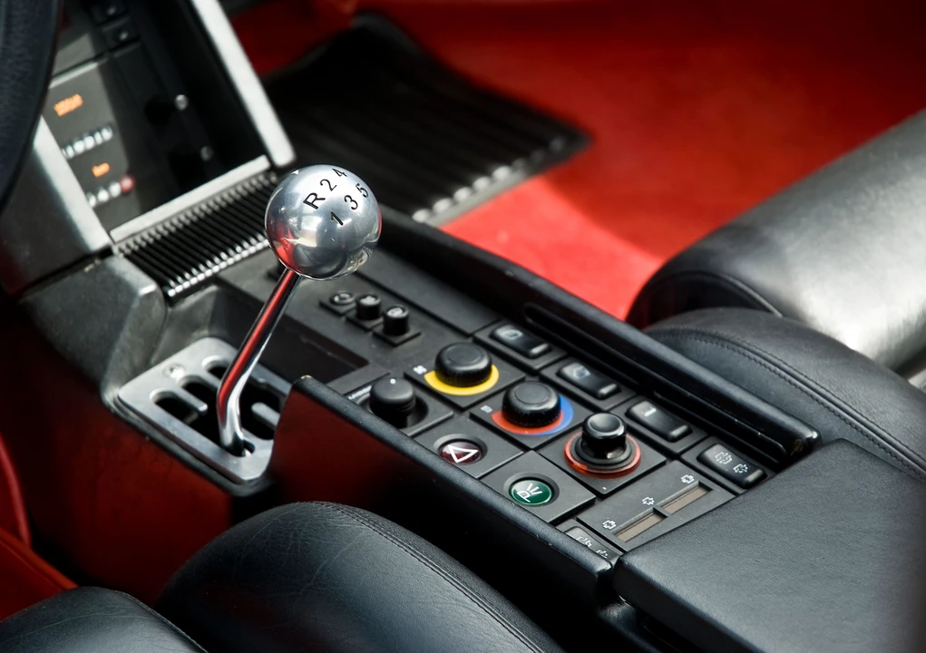 1986 Ferrari Testarossa - Image 6 of 9