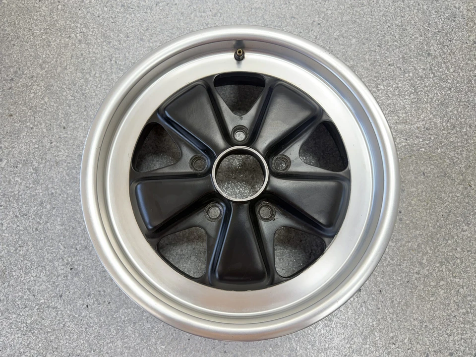 Parts & Memorabilia Fuchs Wheels - Image 4 of 24