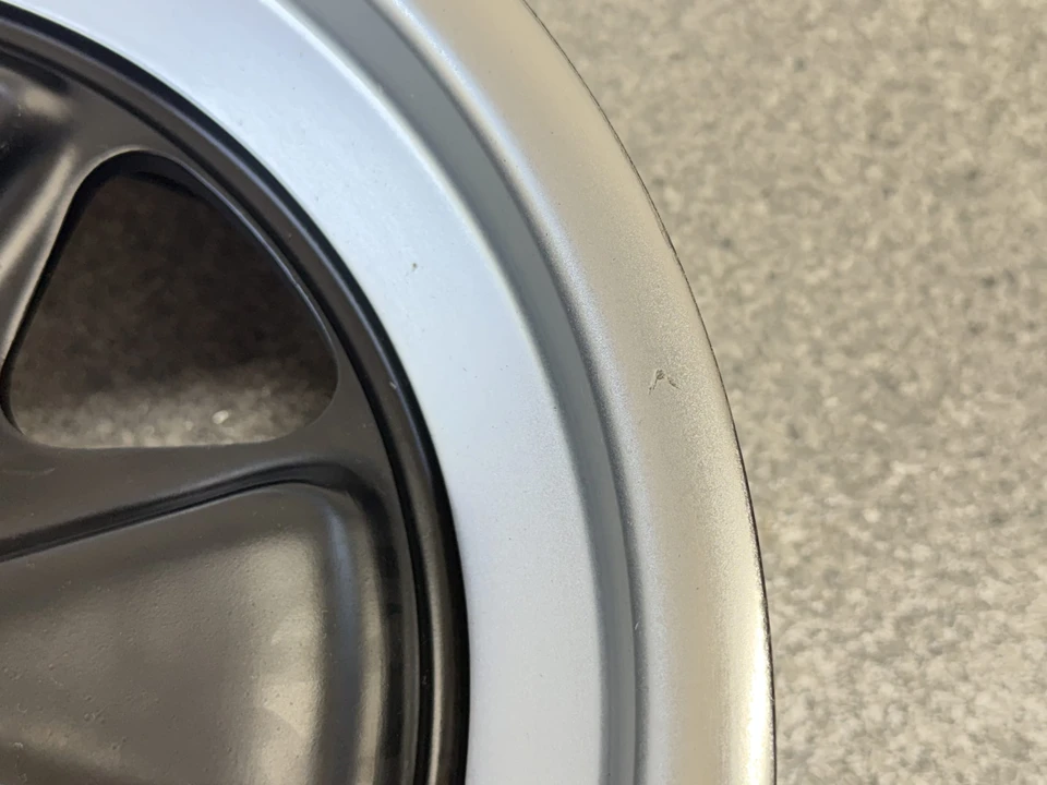 Parts & Memorabilia Fuchs Wheels - Image 15 of 24