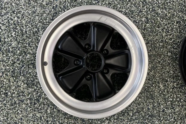 Parts & Memorabilia Fuchs Wheels - Image 2 of 5