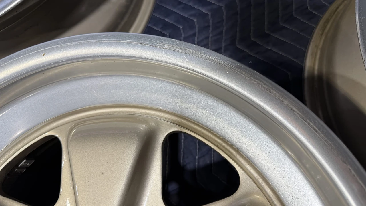 Parts & Memorabilia Fuchs Wheels - Image 15 of 31