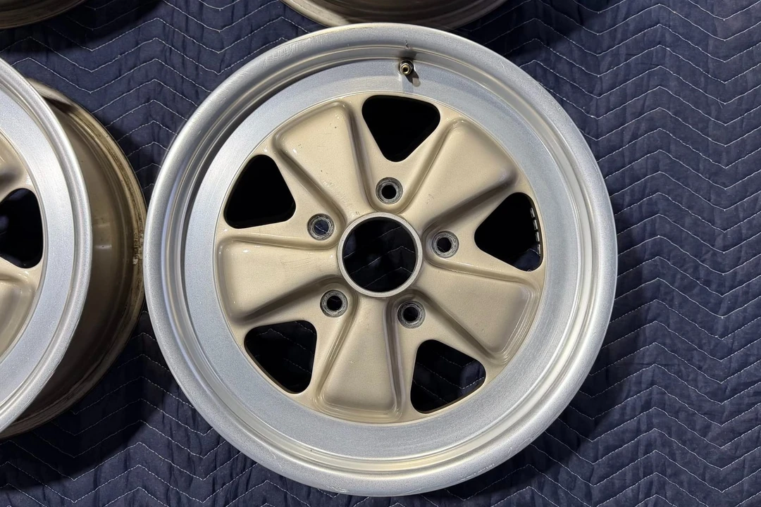 Parts & Memorabilia Fuchs Wheels - Image 30 of 31