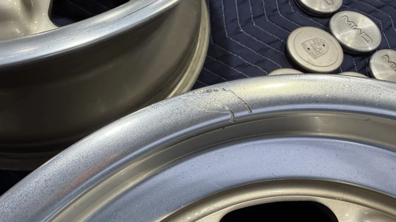 Parts & Memorabilia Fuchs Wheels - Image 18 of 31