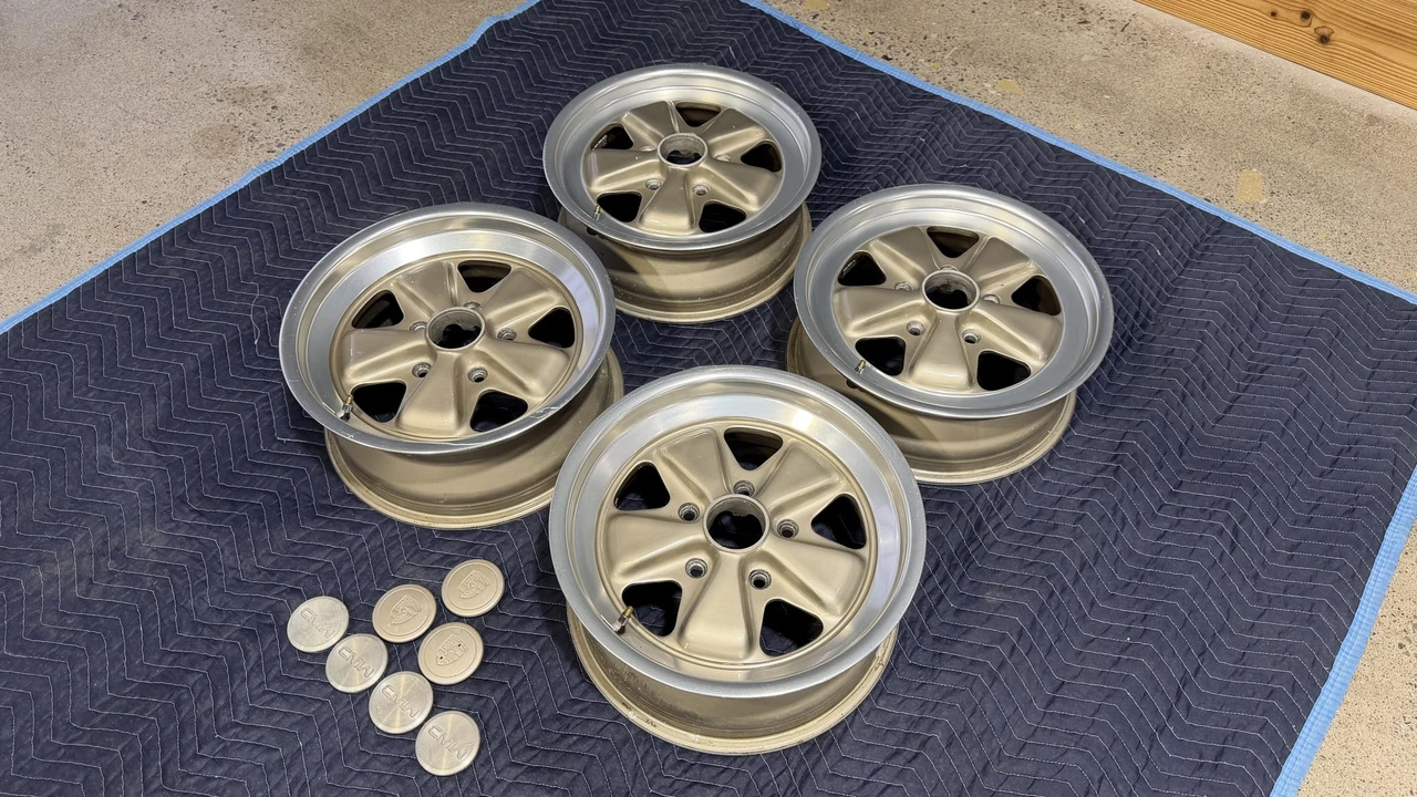Parts & Memorabilia Fuchs Wheels - Image 3 of 31