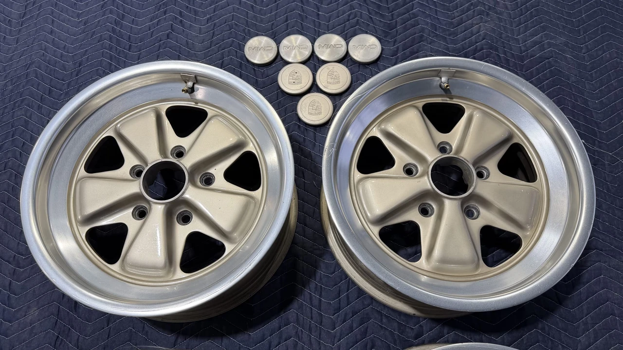 Parts & Memorabilia Fuchs Wheels - Image 8 of 31