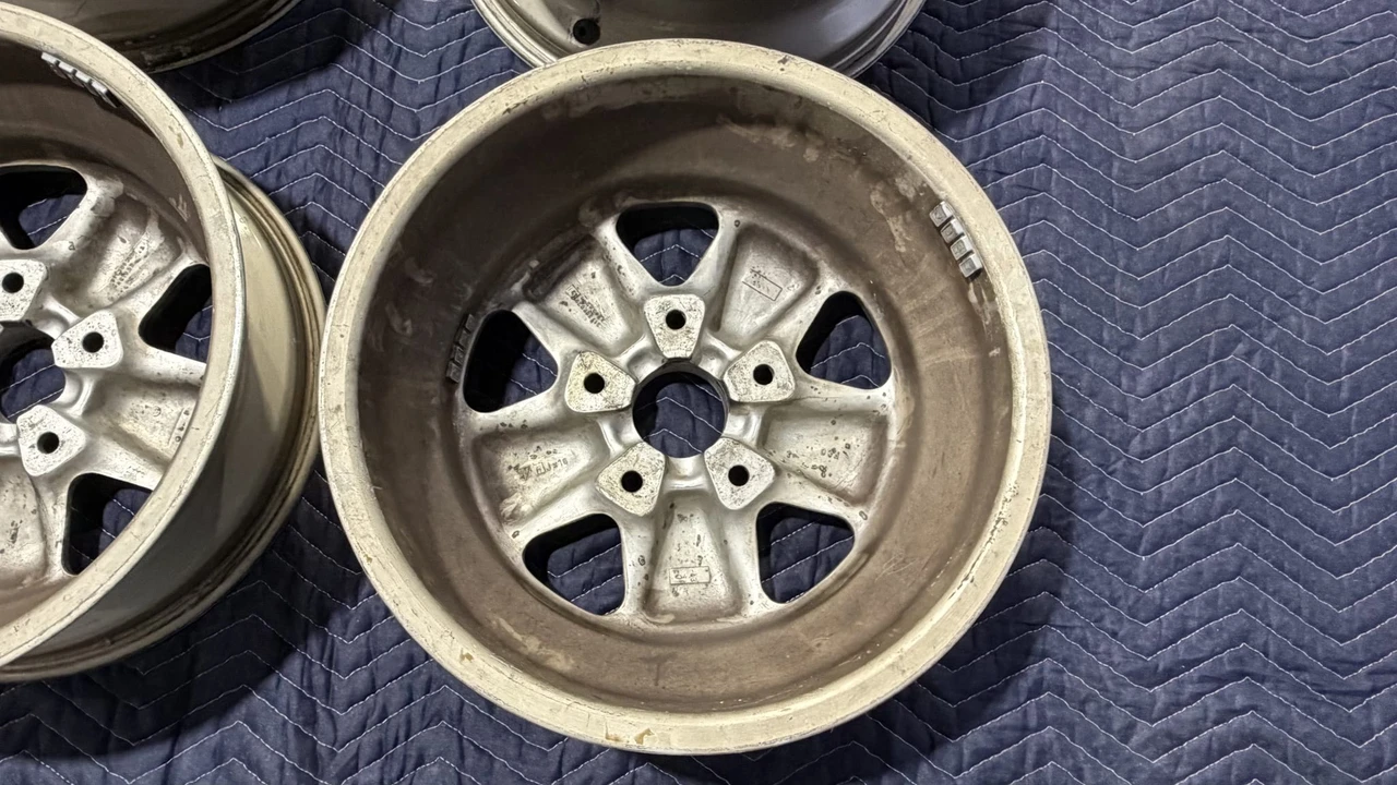 Parts & Memorabilia Fuchs Wheels - Image 24 of 31