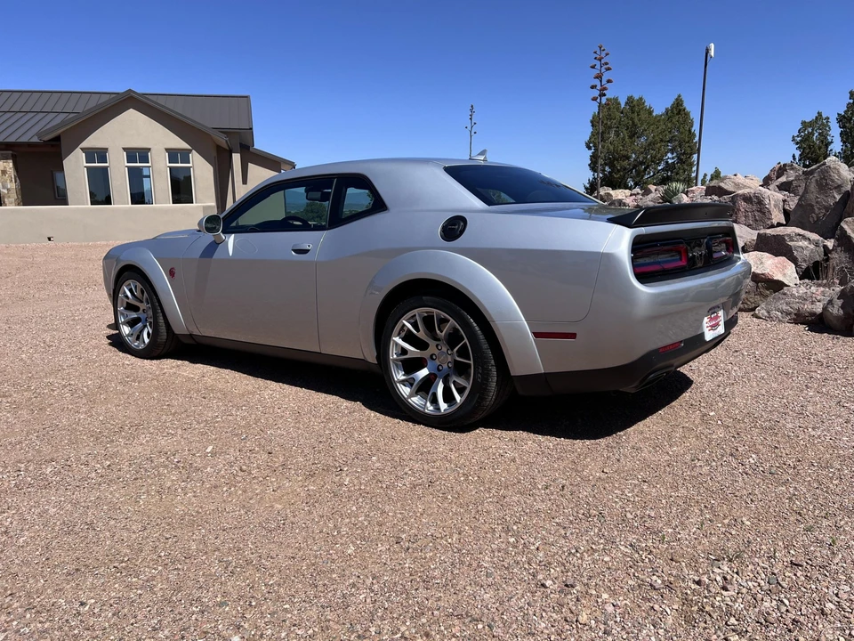 2023 Dodge Challenger SRT Hellcat 3rd Gen - Image 22 of 31