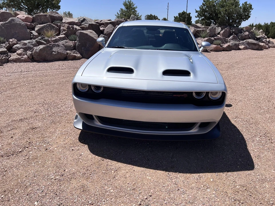 2023 Dodge Challenger SRT Hellcat 3rd Gen - Image 9 of 31