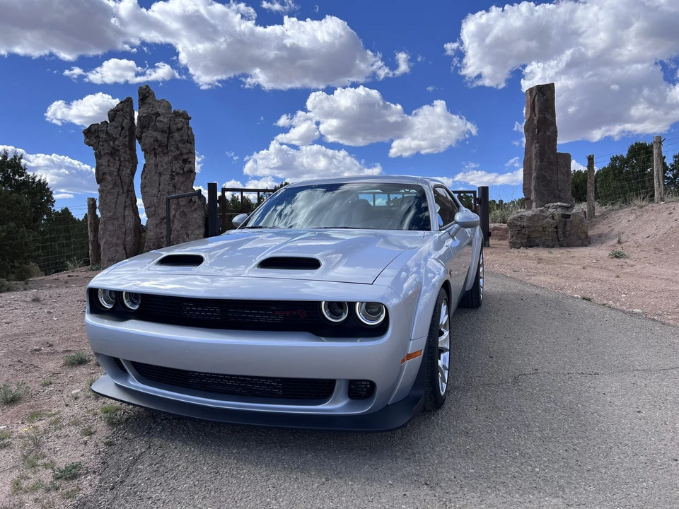 2023 Dodge Challenger SRT Hellcat 3rd Gen - Image 11 of 31
