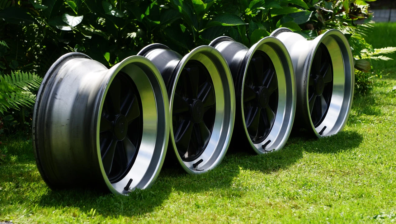 Parts & Memorabilia Fuchs Wheels - Image 7 of 31