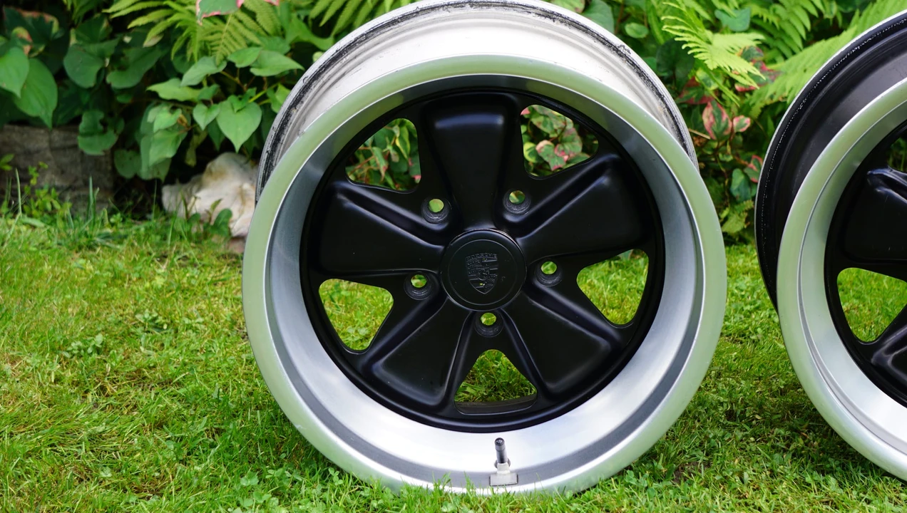 Parts & Memorabilia Fuchs Wheels - Image 26 of 31