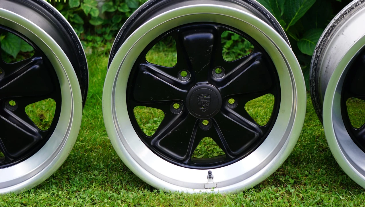Parts & Memorabilia Fuchs Wheels - Image 28 of 31