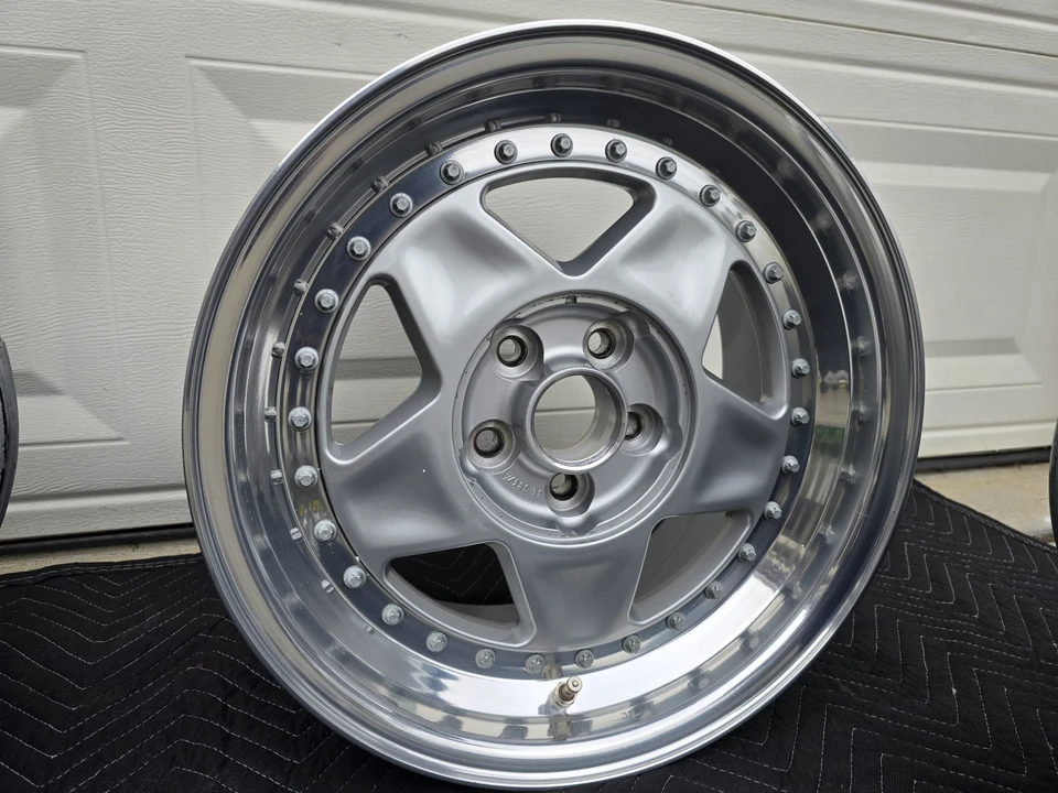 Parts & Memorabilia Speedline Wheels - Image 29 of 31