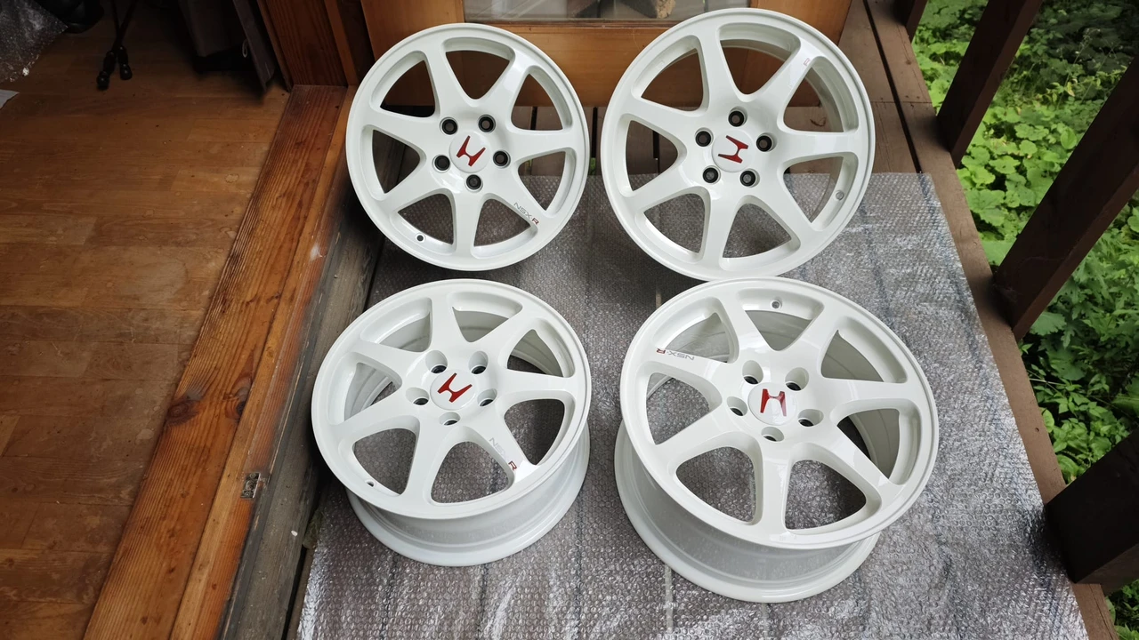 Parts & Memorabilia Other Wheels - Image 3 of 31