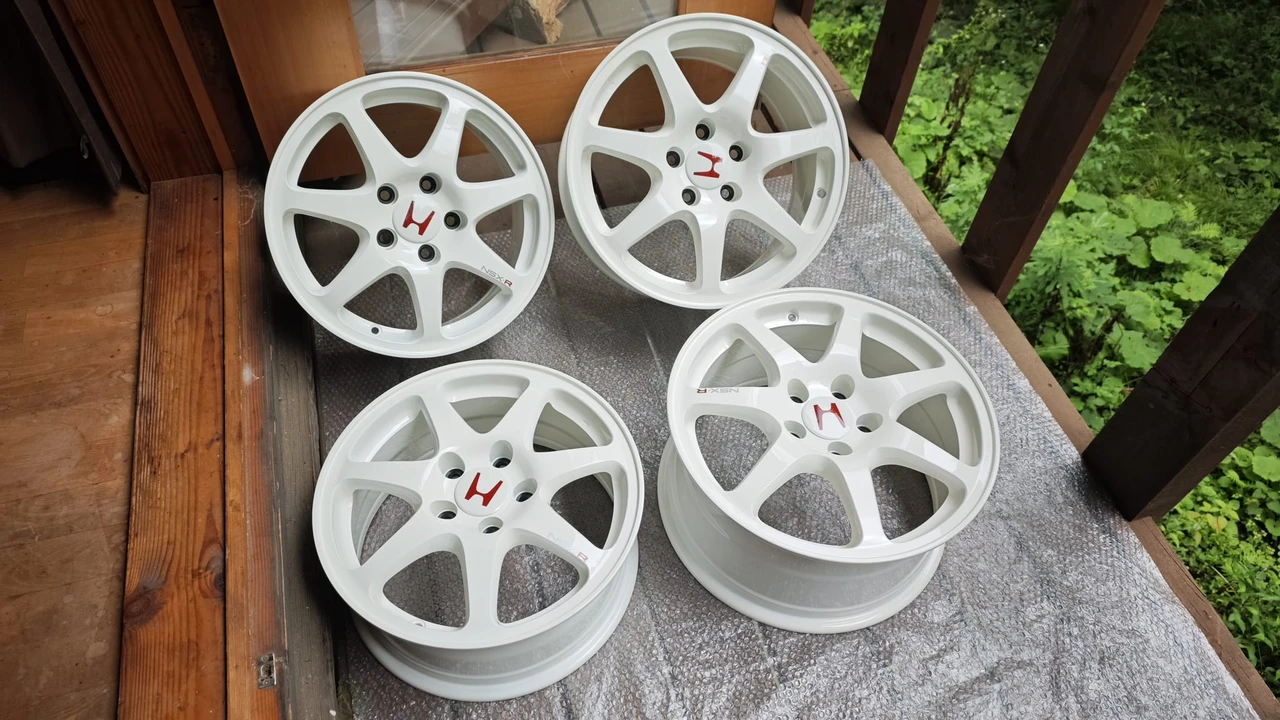 Parts & Memorabilia Other Wheels - Image 2 of 31
