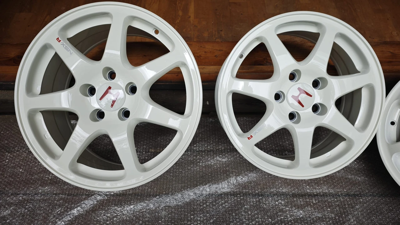 Parts & Memorabilia Other Wheels - Image 11 of 31