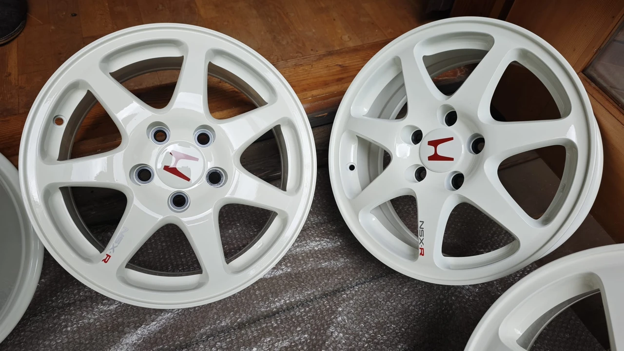 Parts & Memorabilia Other Wheels - Image 12 of 31