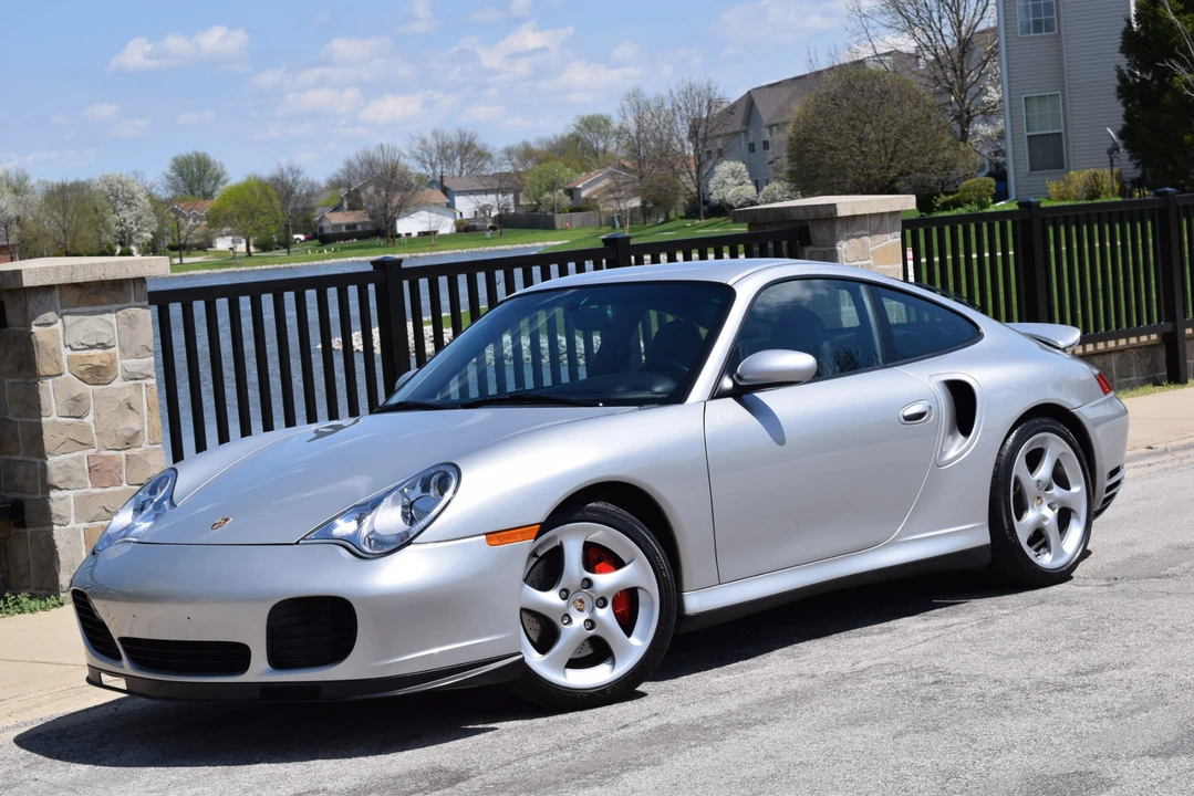 2001 Porsche 996 Turbo - Image 2 of 31