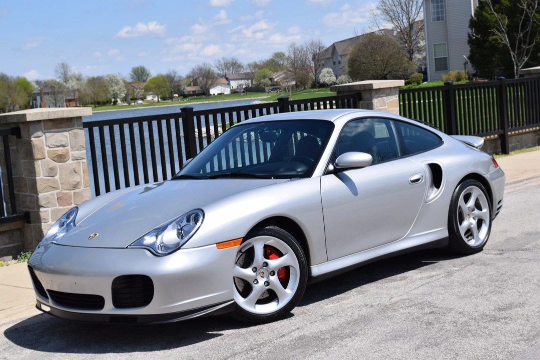 2001 Porsche 996 Turbo - Image 5 of 31