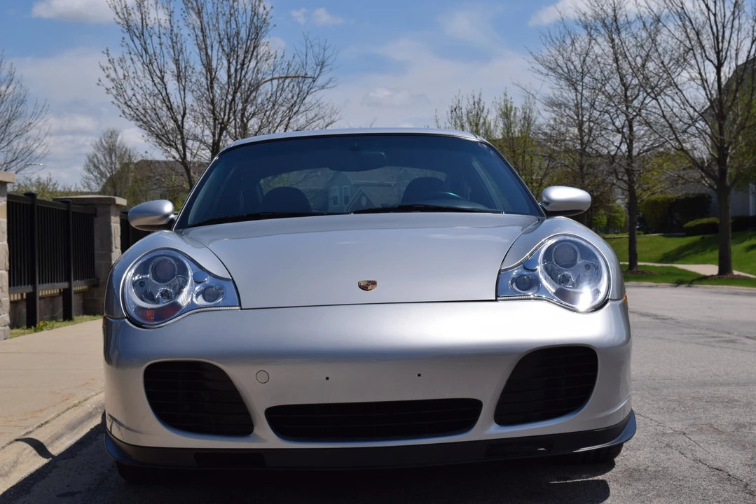 2001 Porsche 996 Turbo - Image 8 of 31