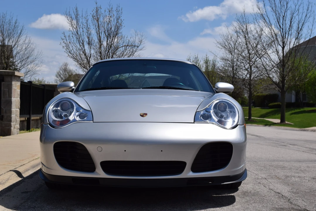2001 Porsche 996 Turbo - Image 11 of 31