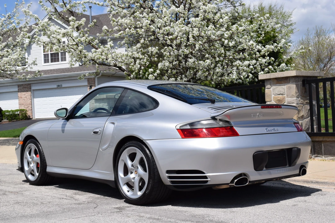 2001 Porsche 996 Turbo - Image 15 of 31
