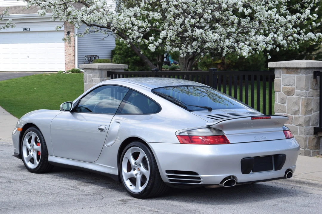 2001 Porsche 996 Turbo - Image 19 of 31