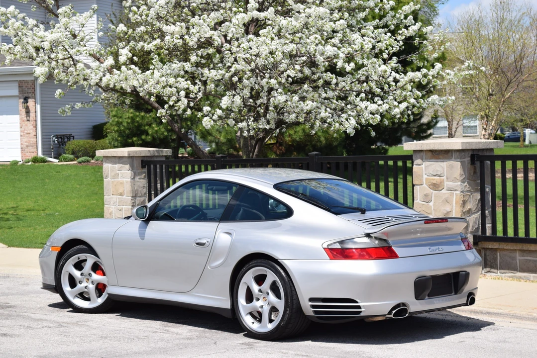 2001 Porsche 996 Turbo - Image 26 of 31