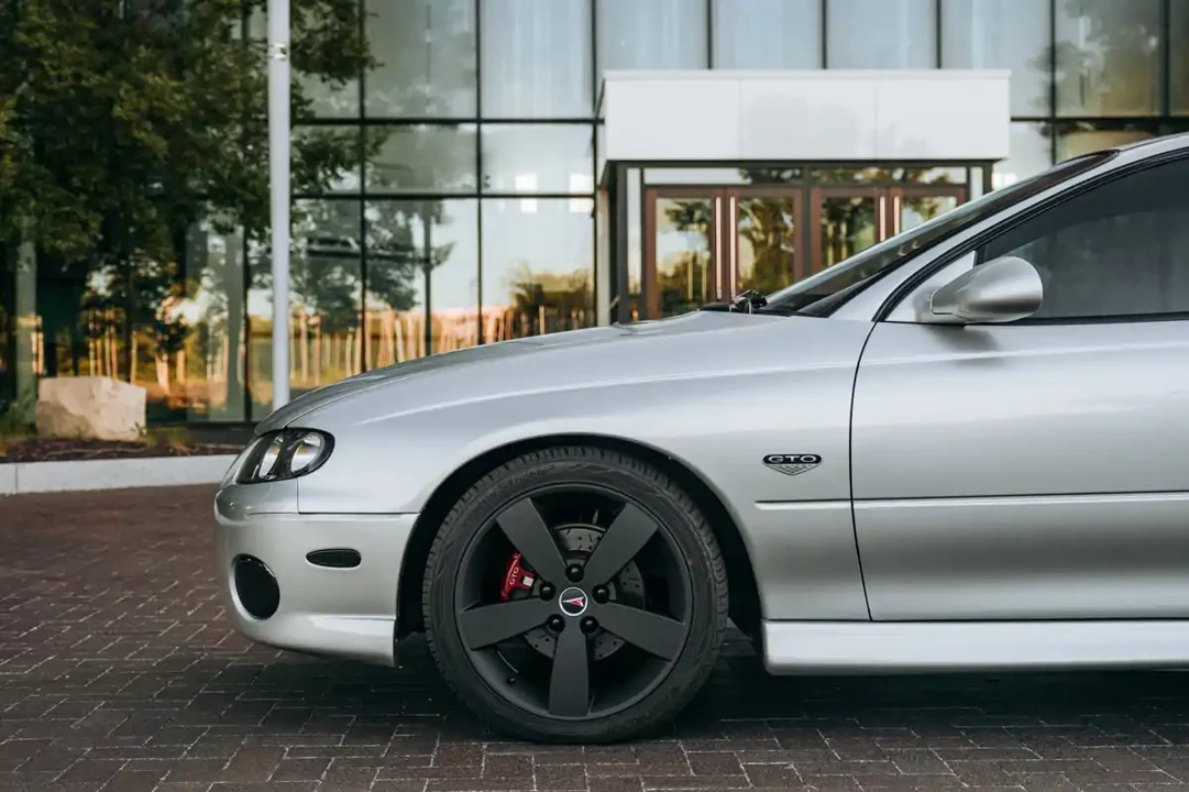 2004 Pontiac GTO 4th Gen - Image 11 of 31