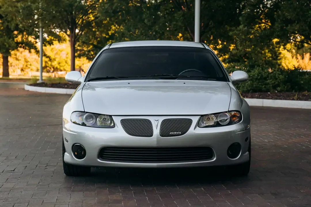 2004 Pontiac GTO 4th Gen - Image 10 of 31