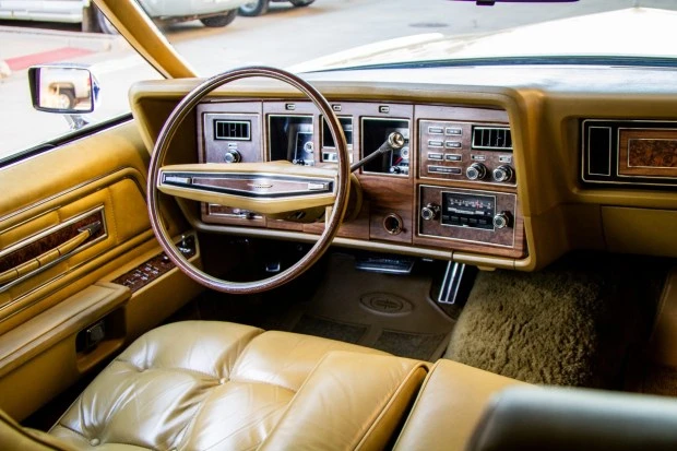 1974 Lincoln Continental Mark IV - Image 5 of 9