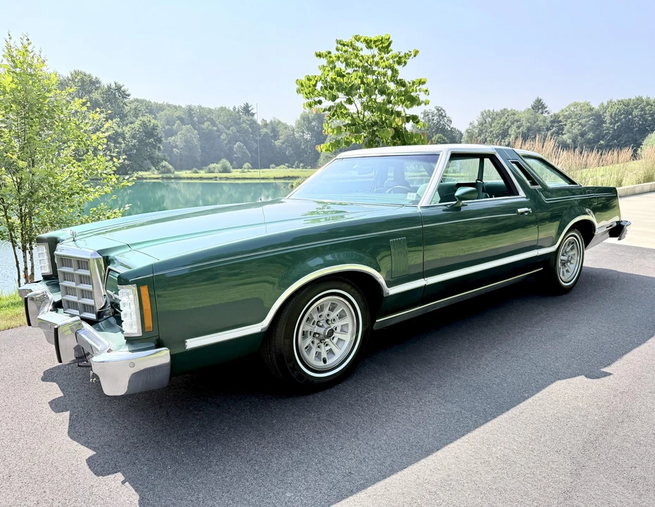 1979 Ford Thunderbird 7th Gen - Image 3 of 31