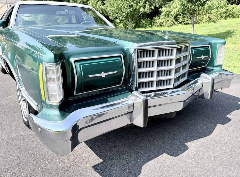 1979 Ford Thunderbird 7th Gen - Image 19 of 31