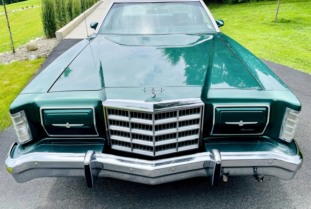 1979 Ford Thunderbird 7th Gen - Image 15 of 31