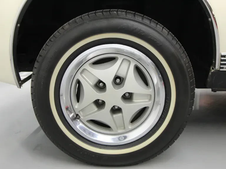 1982 AMC Spirit - Image 9 of 31