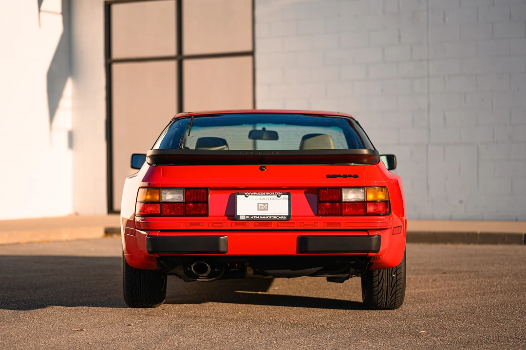 1985 Porsche 944 - Image 6 of 31