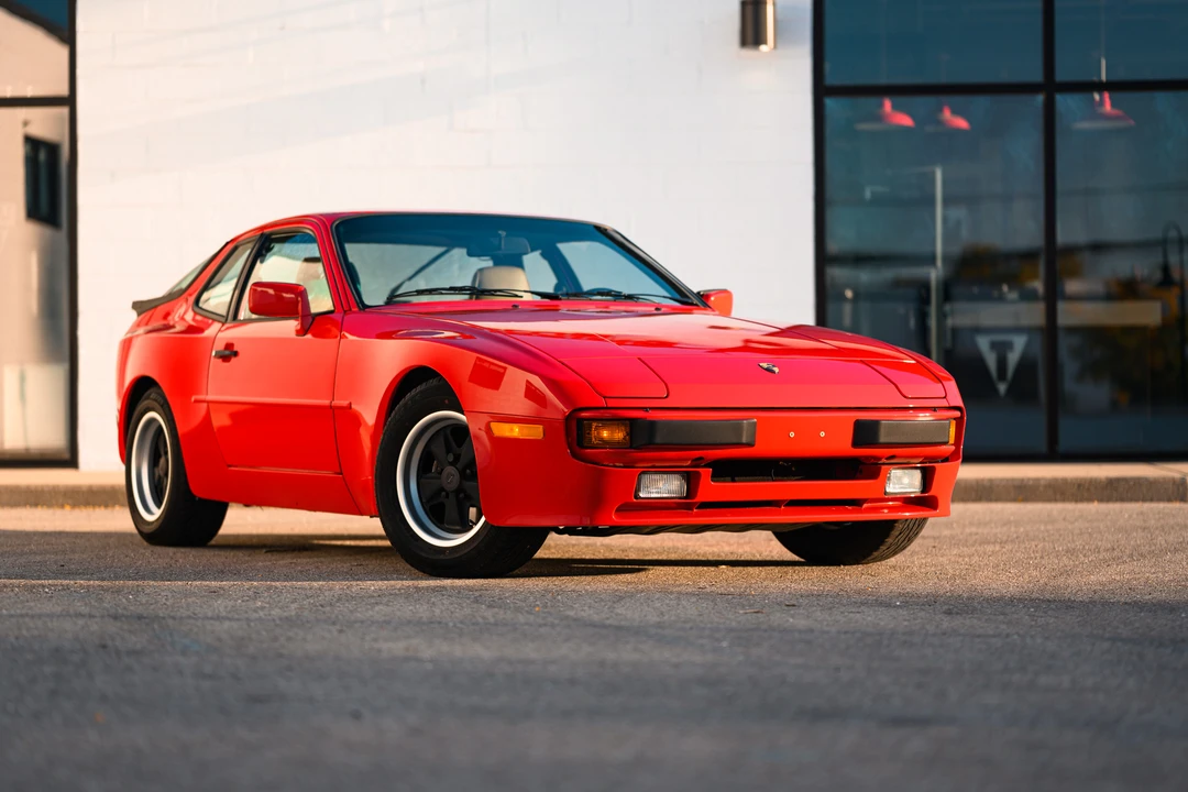 1985 Porsche 944 - Image 11 of 31