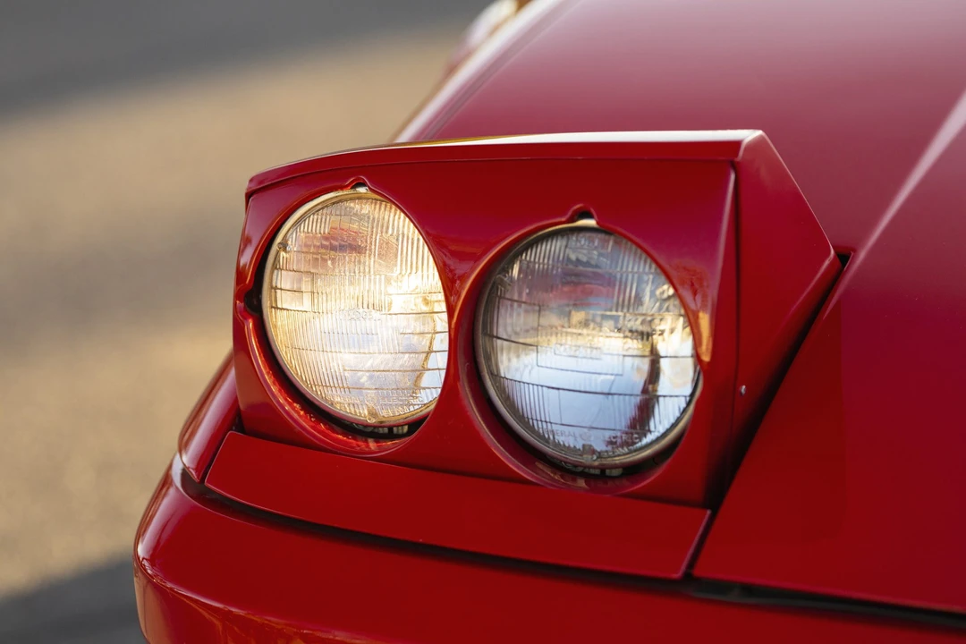 1986 Ferrari Testarossa - Image 29 of 31