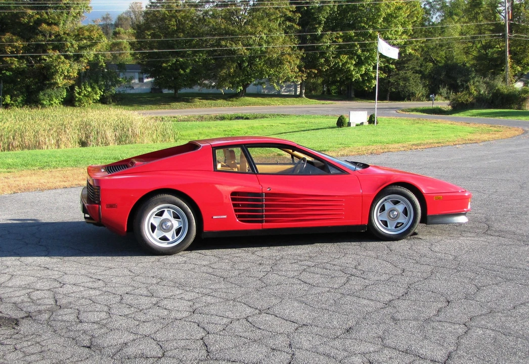1986 Ferrari Testarossa - Image 2 of 31