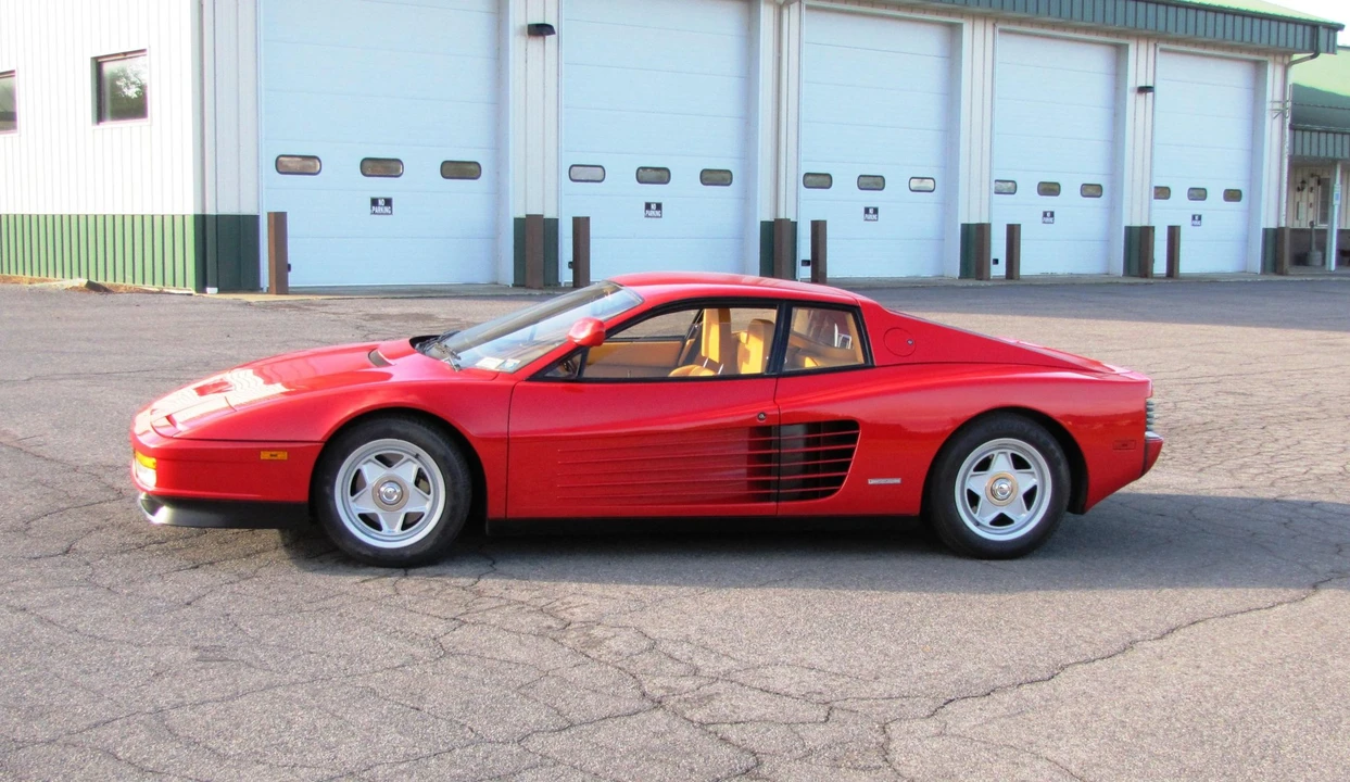 1986 Ferrari Testarossa - Image 25 of 31