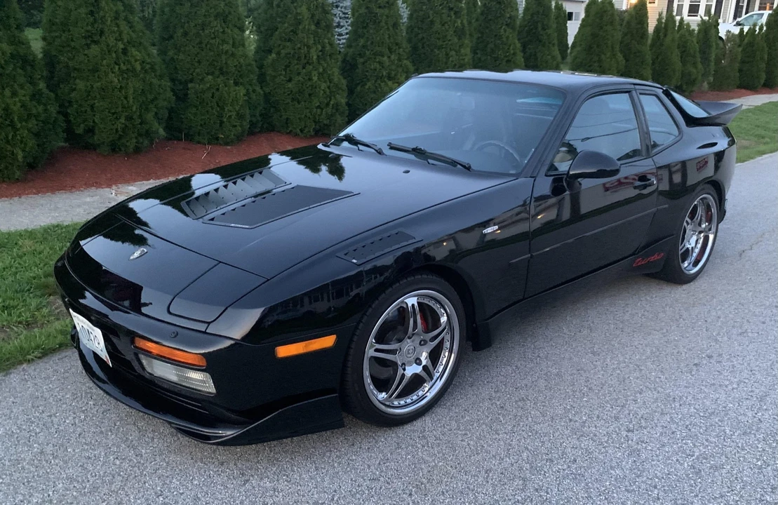 1986 Porsche 944 Turbo - Image 2 of 31
