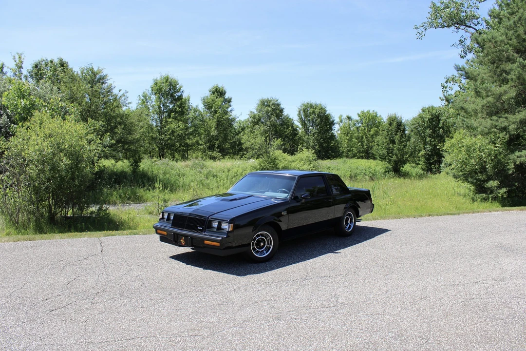 1987 Buick Grand National - Image 10 of 31