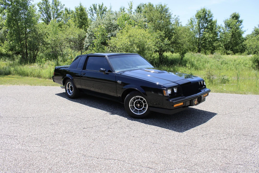 1987 Buick Grand National - Image 24 of 31