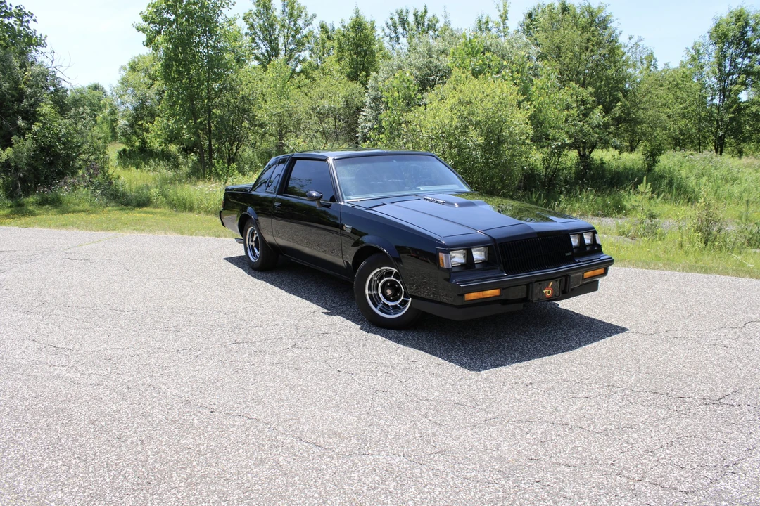 1987 Buick Grand National - Image 27 of 31
