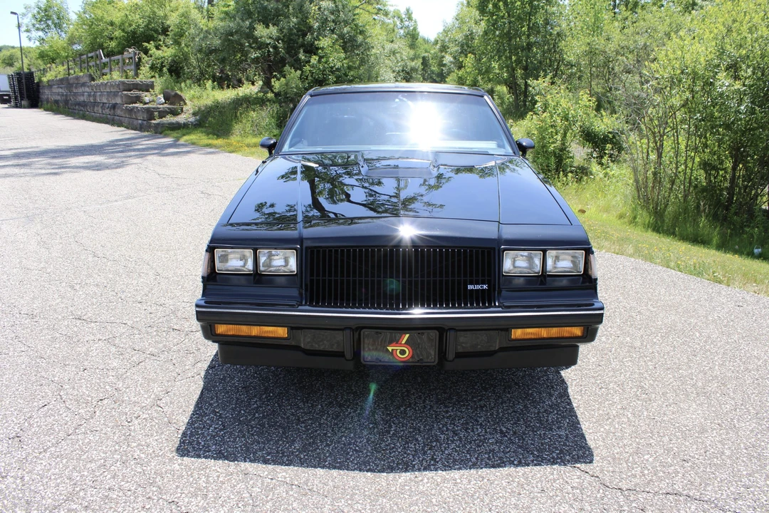 1987 Buick Grand National - Image 30 of 31